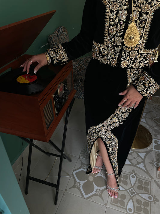 Karakou Lilia